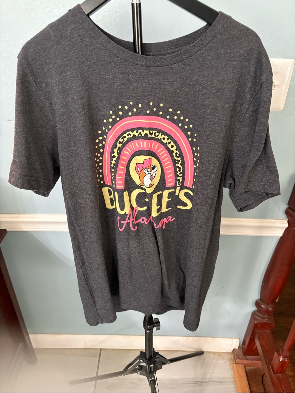 Buc-ee's Alabama Short Sleeve Tee Ladies Size Large